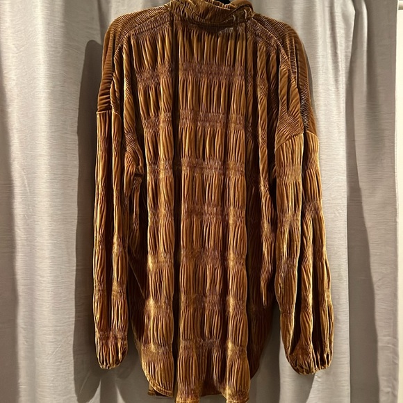 FreePeople velvet top - Picture 3 of 5